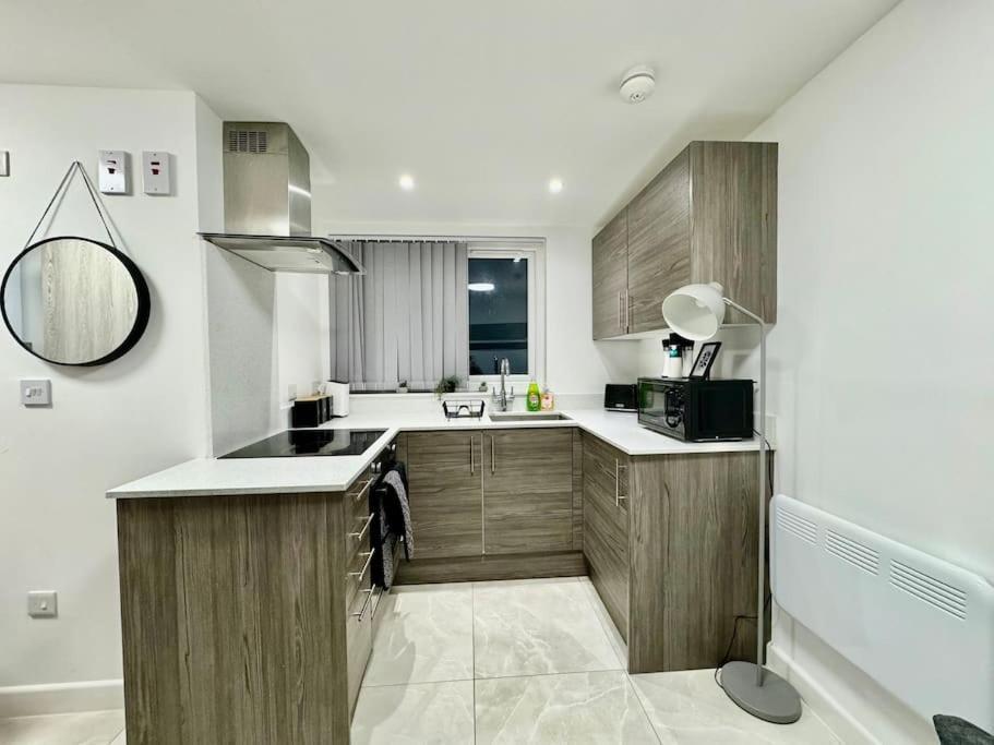 Stylish One Bedroom & A Sofa Bed Cardiff Exterior foto